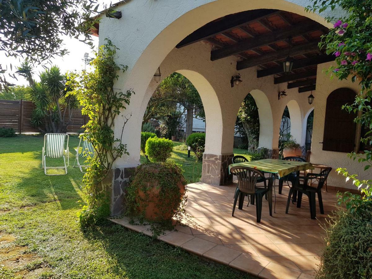 Villa La Limonaia Castel Volturno Exterior foto